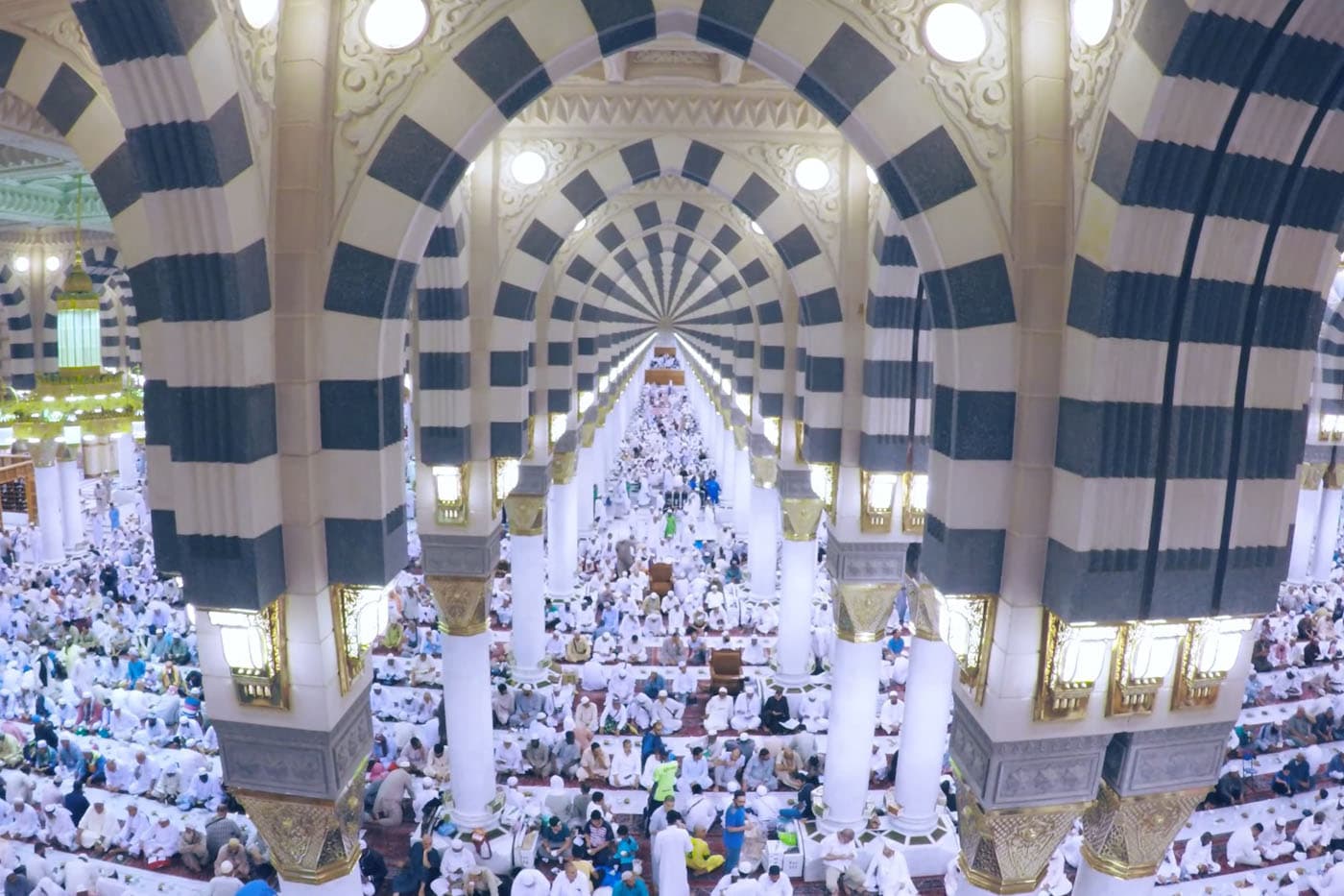 النقل والمواصلات
